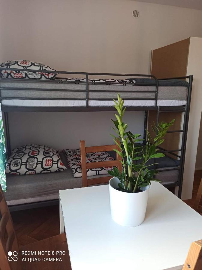 Hostel Home Homestay